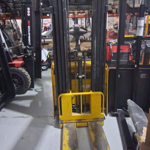 Ηλεκτροκίνητο Stacker με πλατφόρμα - Yale MS15X IL