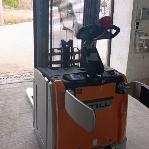 Ηλεκτροκίνητο stacker με πλατφόρμα – Still EXV SF16